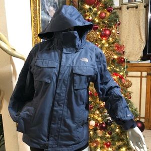 COPY - THE NORTH FACE size sp for the rain